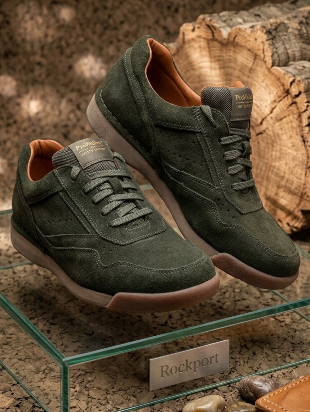 606. Rockport ProWalker 7100 Limited Edition- Size 8
